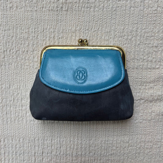 hand-painted vintage buxton leather coin purse | fleur de lis original art kiss-lock pouch