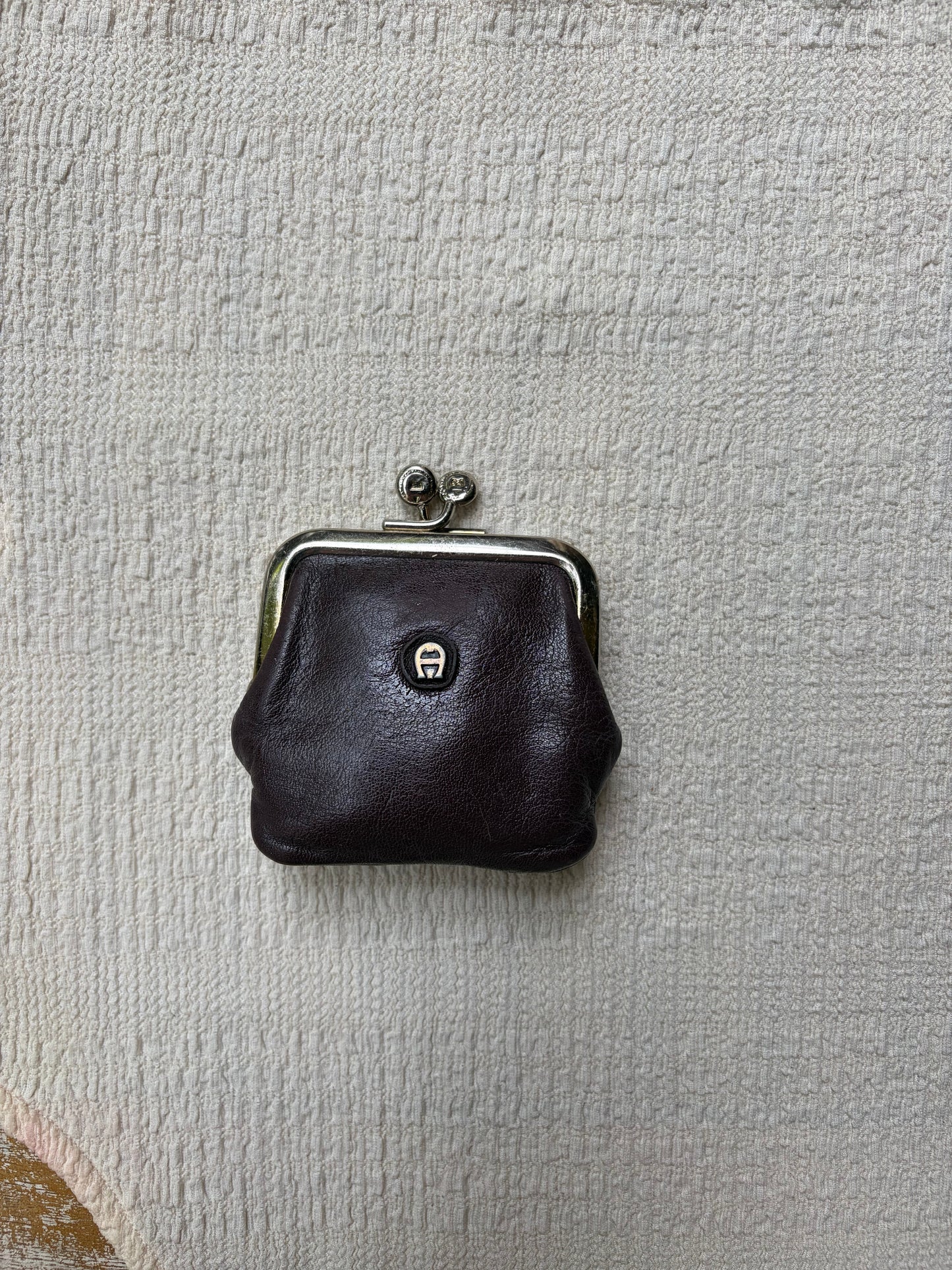 hand-painted vintage étienne aigner italian leather coin purse | coffee cup original art kiss-lock pouch