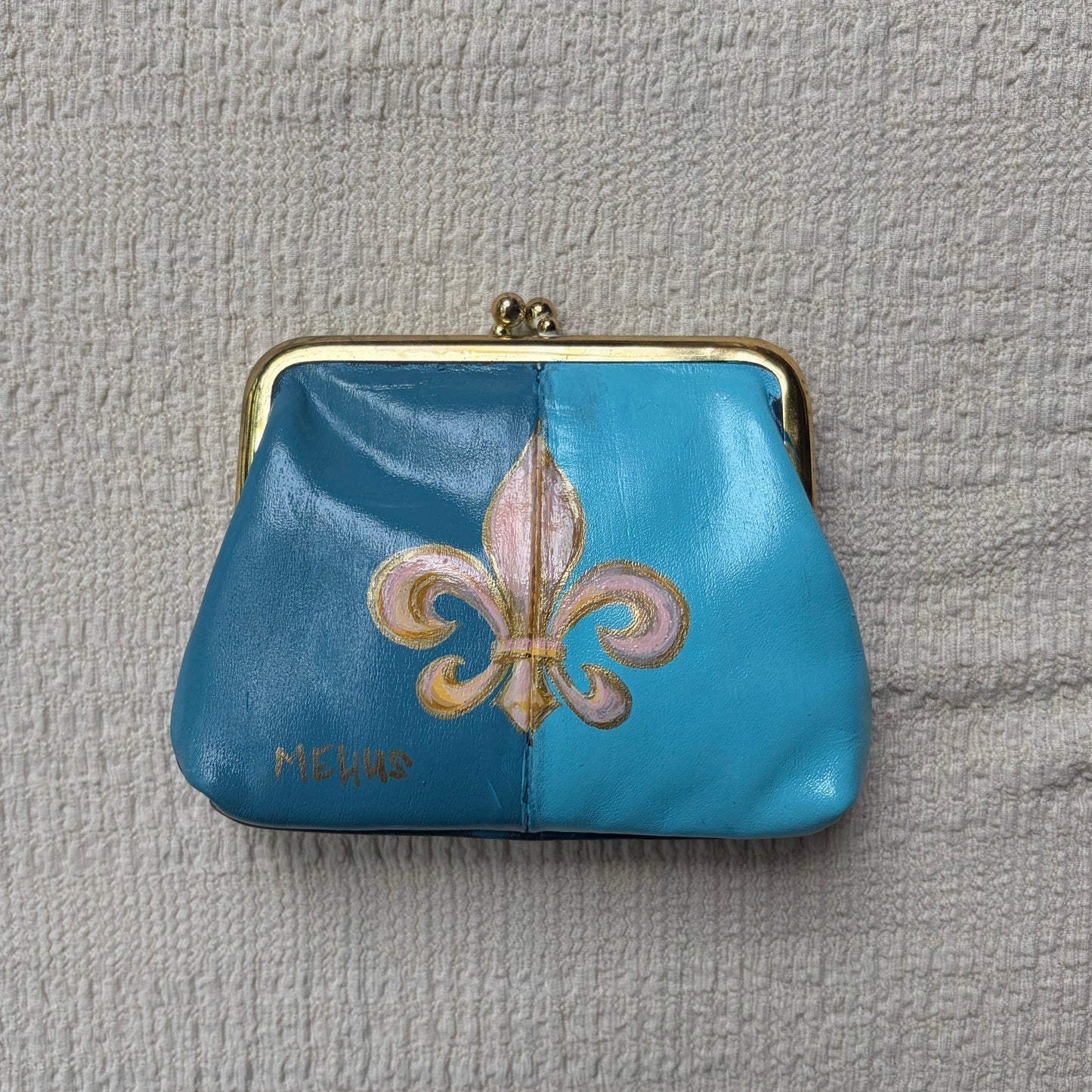 hand-painted vintage buxton leather coin purse | fleur de lis original art kiss-lock pouch